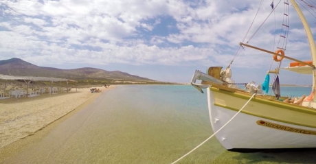 MINI CRUISE WITH A BOAT – “MICHAEL ZEPPOS”(PAROS ISLAND)